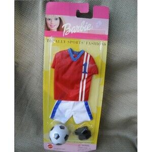 NEW 2000 VINTAGE, by MATTEL #68312-83,  BARBIE TOTALLY SPORTS FASHIONS, SOCCER